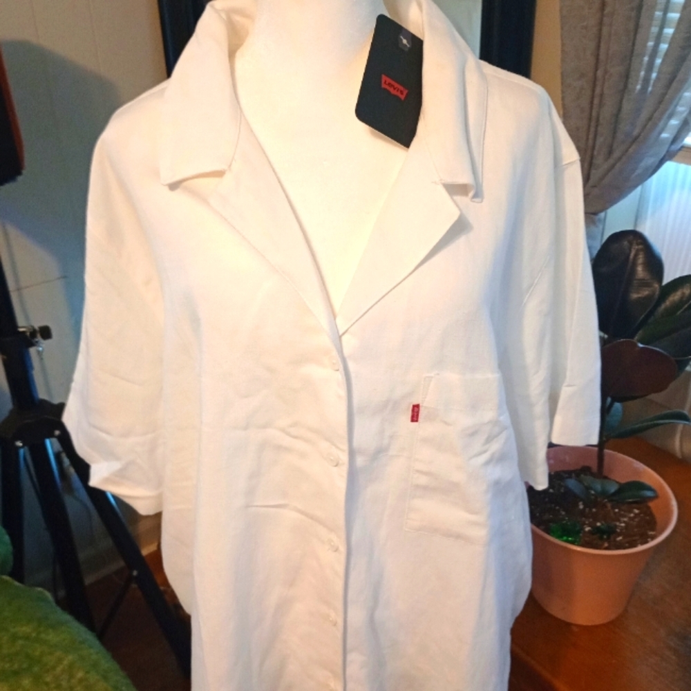 Levi's cotton blouse